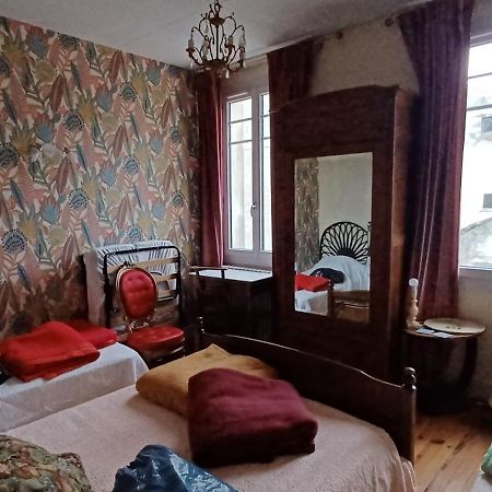 Chez Virginie - Chambre Du Bourg Lourdes Luaran gambar