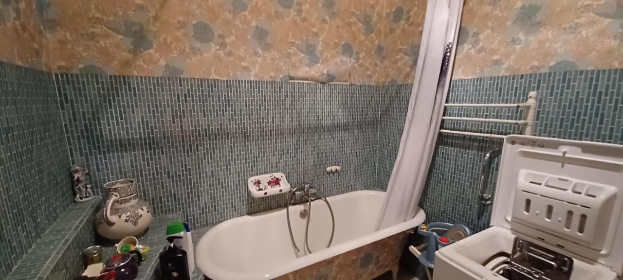 Chez Virginie - Chambre Du Bourg Lourdes Luaran gambar