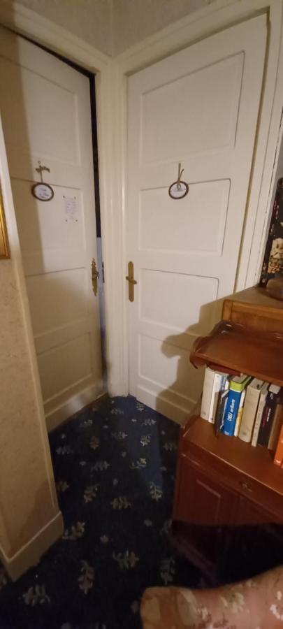 Chez Virginie - Chambre Du Bourg Lourdes Luaran gambar